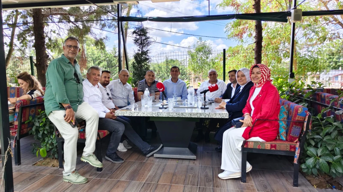 BASIN PLATFORMU, GAZETECİLERİ &Ccedil;ATALCA'DA BULUŞTURDU