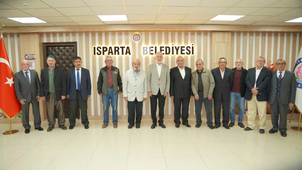 Başkan Başdeğirmen&rsquo;e İstanbul&rsquo;daki Ispartalılar buluşması teşekk&uuml;r&uuml;
