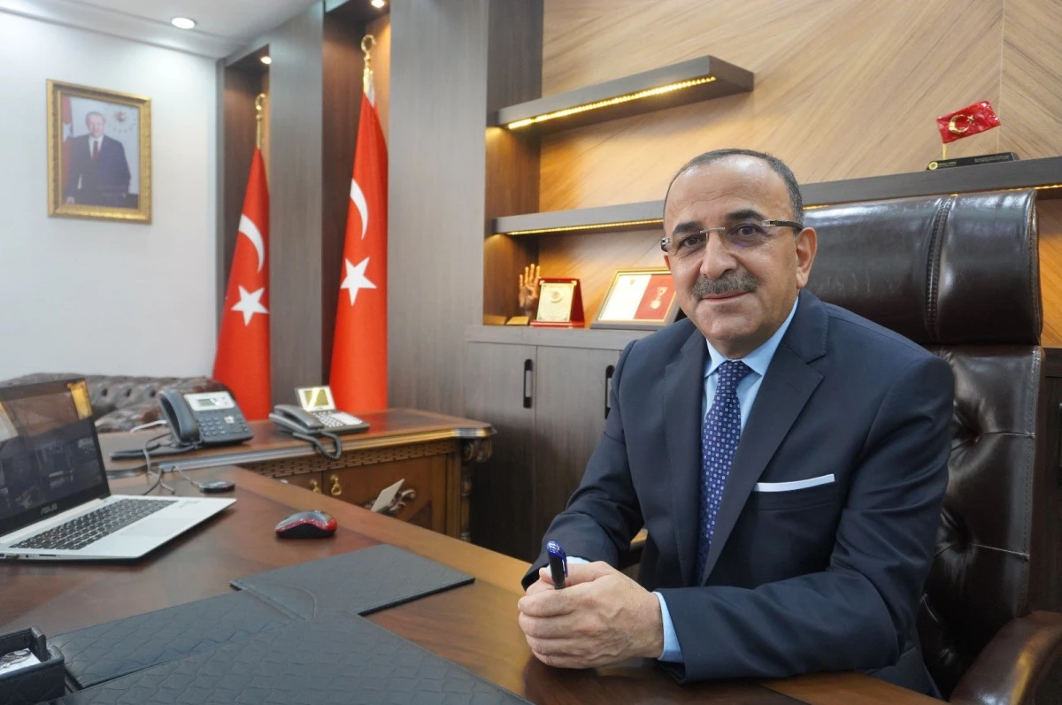 Başkan Tural: &ldquo;Akaryakıt maliyeti esnafın da vatandaşın da y&uuml;k&uuml;n&uuml; artırıyor&rdquo;