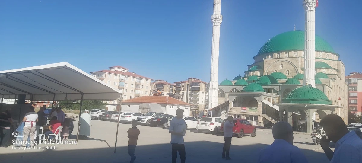 G&Ouml;KDAĞAN VE TEKAL AİLESİNİN MEVLİDİNDE DUALAR Y&Uuml;KSELDİ