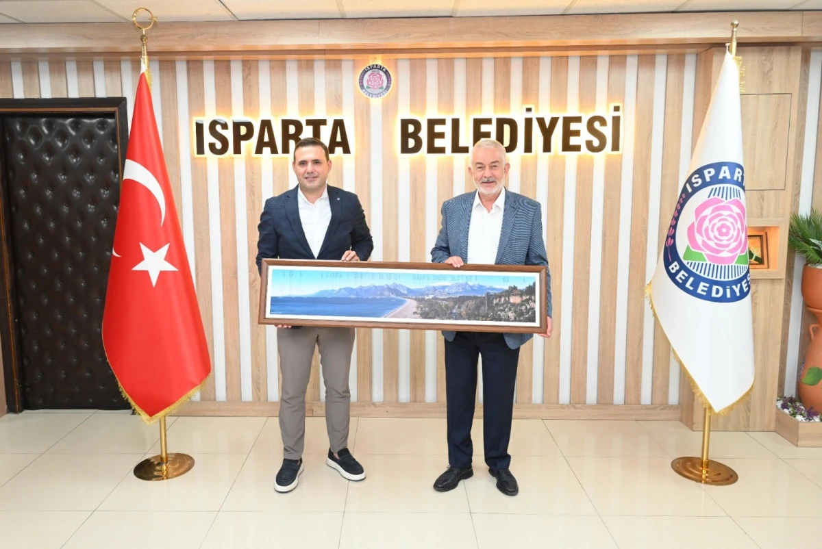 İnşaat M&uuml;hendisleri Odası&rsquo;ndan Başkan Başdeğirmen&rsquo;e ziyaret