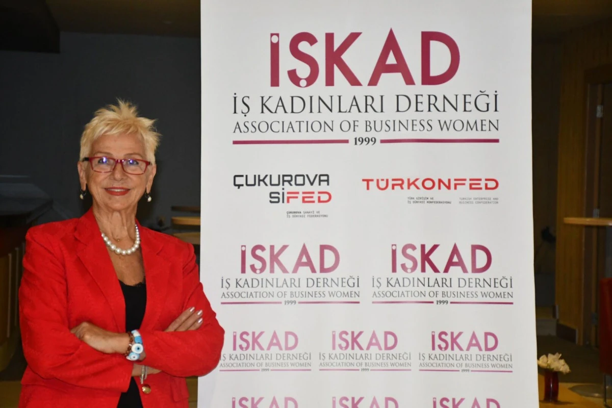 İŞKAD&rsquo;dan kadın girişimcilere &ouml;d&uuml;l &ccedil;ağrısı