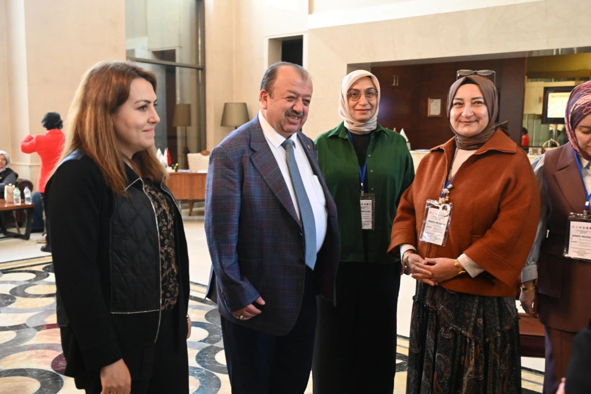 ISPARTA BELEDİYESİ T&Uuml;RKİYE'NİN KADIN MUHTARLARINI AĞIRLADI