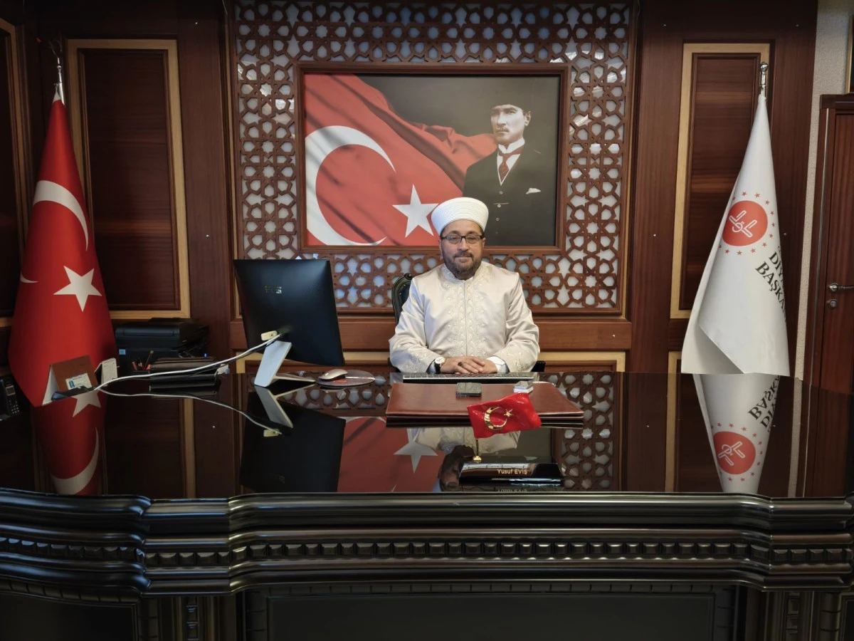 Isparta İl M&uuml;ft&uuml;s&uuml; olarak atanan Yusuf Eviş, g&ouml;revine başladı