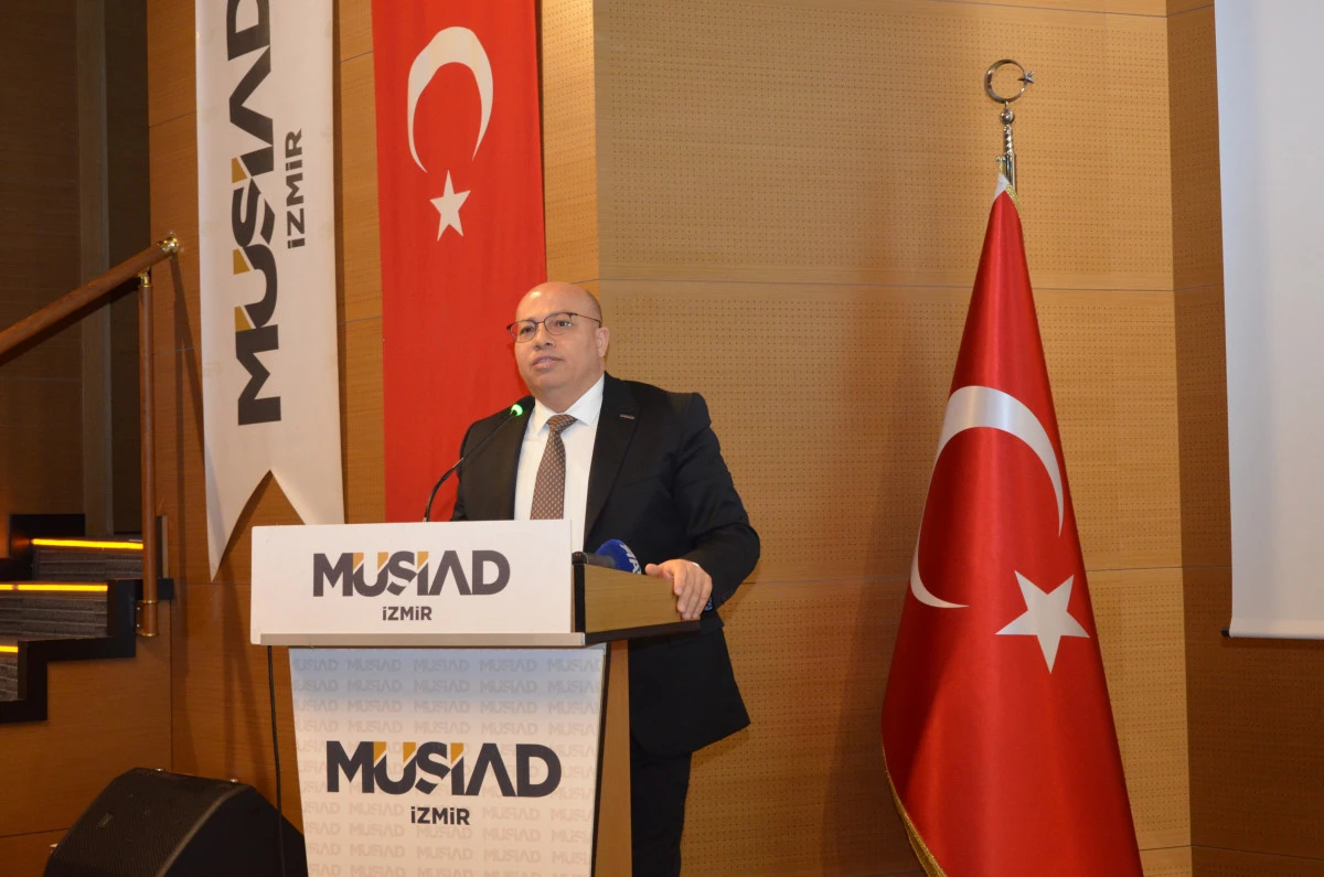 M&Uuml;SİAD İZMİR BAŞKANI G&Ouml;KHAN TEMUR: &ldquo;15 TEMMUZ, MİLLETİMİZİN İRADESİNİN DARBELERE GE&Ccedil;İT VERMEDİĞİNİ T&Uuml;M D&Uuml;NYAYA İLAN ETTİĞİ TARİHTİR