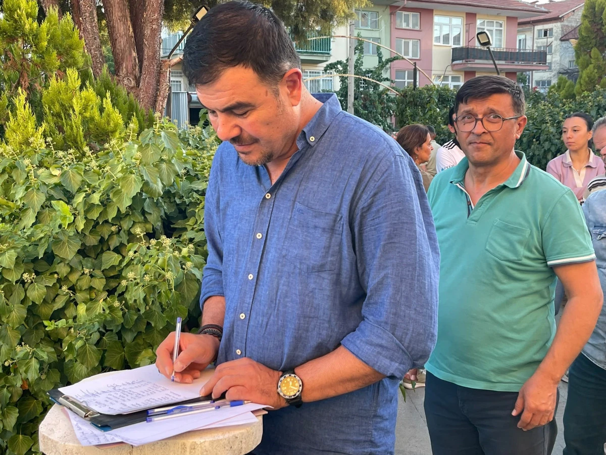 OKUL 15 AYDIR KAPALI, VELİLERİN SABRI TAŞTI