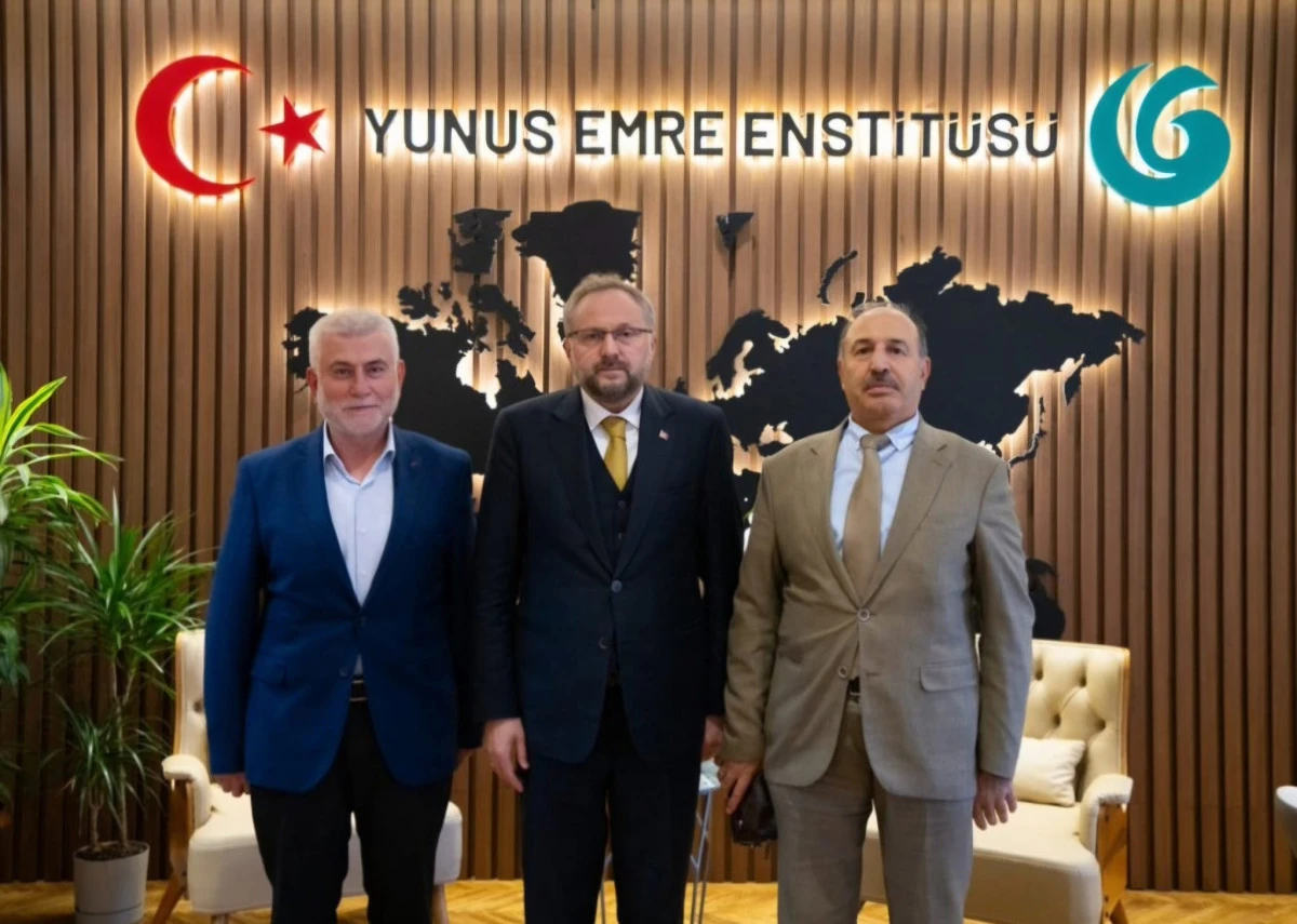 YUNUS EMRE ENSTİT&Uuml;S&Uuml; BAŞKANI SELİM ARGUN&rsquo;A HAYIRLI OLSUN ZİYARETİ